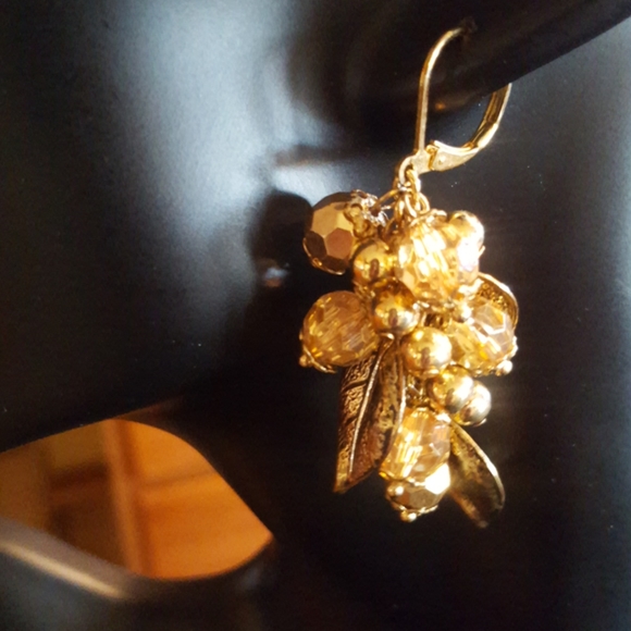 Joan Rivers Dangle Leaf Earrings - Picture 2 of 8
